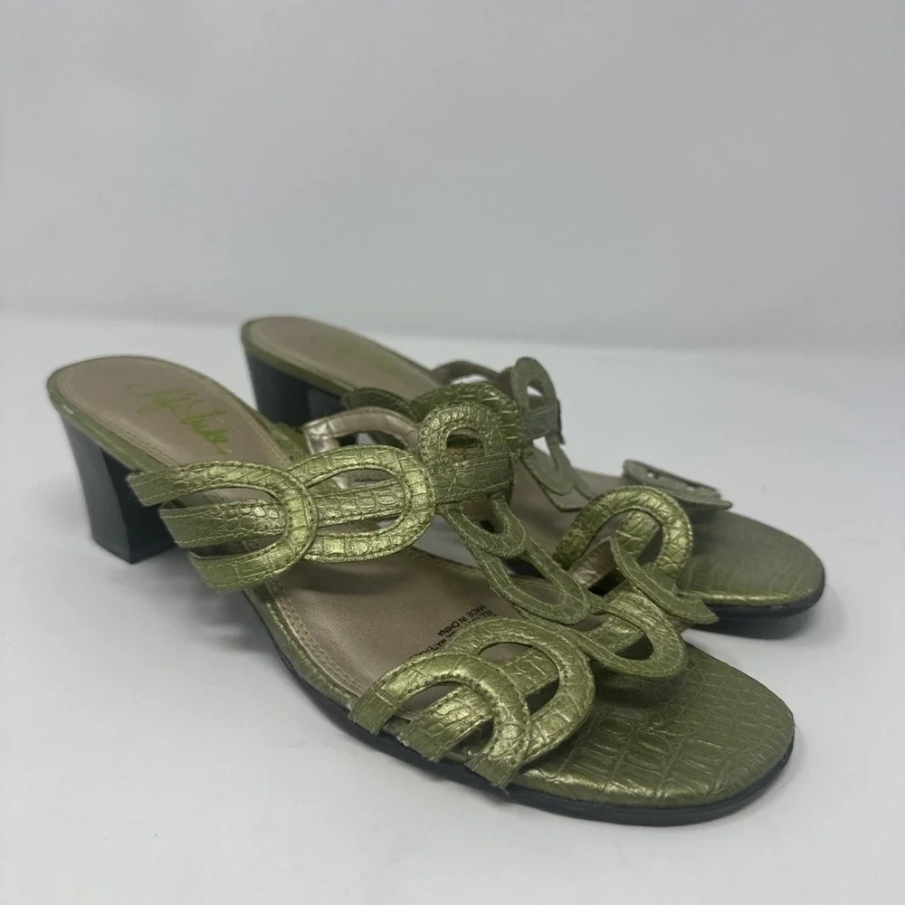 Vintage Y2K 90s Metallic Green Strappy Kitten Heel By Life Stride Sz 7.5